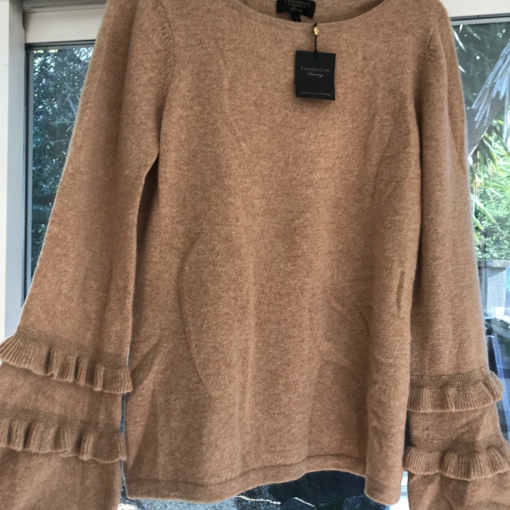 Charter Club luxury- Cashmere Sweater